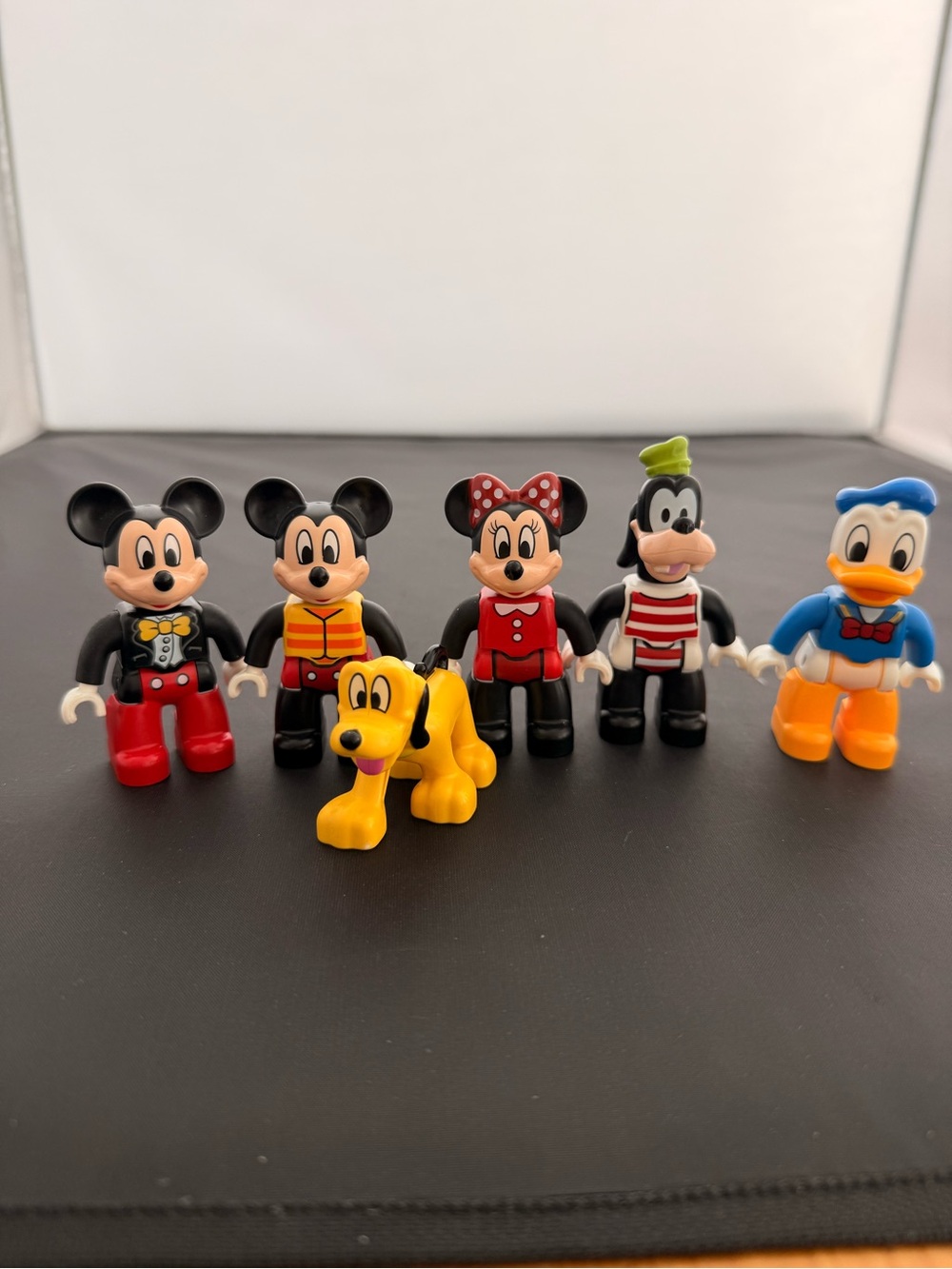 LEGO Duplo Disney Mickey Minnie Donald Goofy Pluto